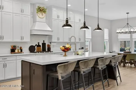 137 Tradesman Lane St. Johns FL 32259