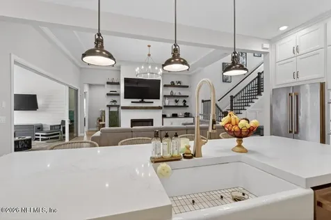 137 Tradesman Lane St. Johns FL 32259