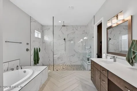 137 Tradesman Lane St. Johns FL 32259