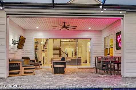 137 Tradesman Lane St. Johns FL 32259