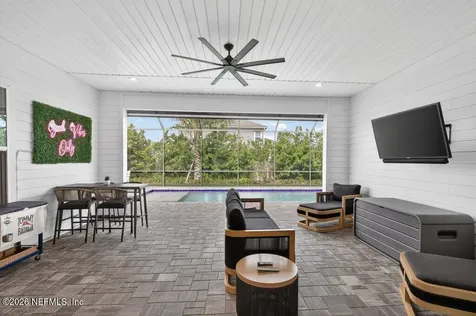 137 Tradesman Lane St. Johns FL 32259
