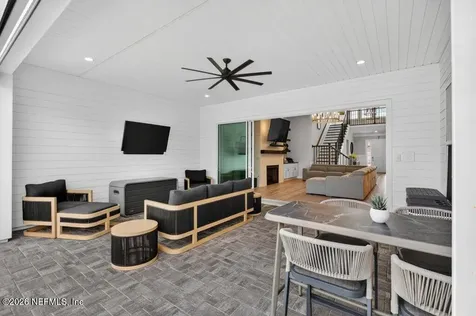 137 Tradesman Lane St. Johns FL 32259