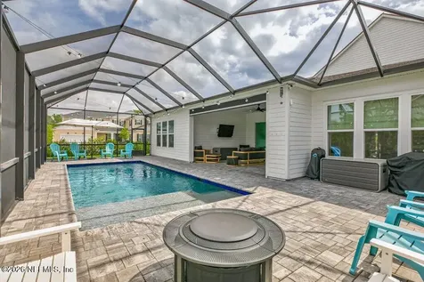 137 Tradesman Lane St. Johns FL 32259