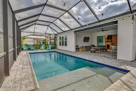 137 Tradesman Lane St. Johns FL 32259