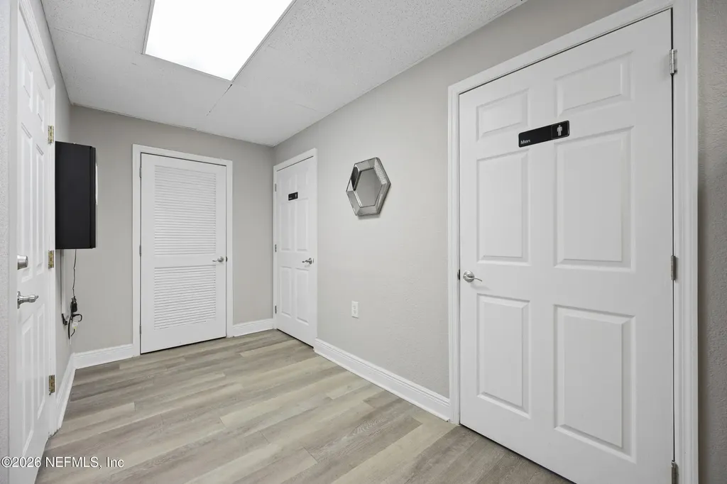 2943 Spring Park Road Jacksonville FL 32207