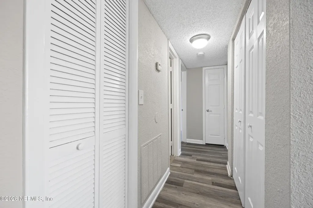 2943 Spring Park Road Jacksonville FL 32207