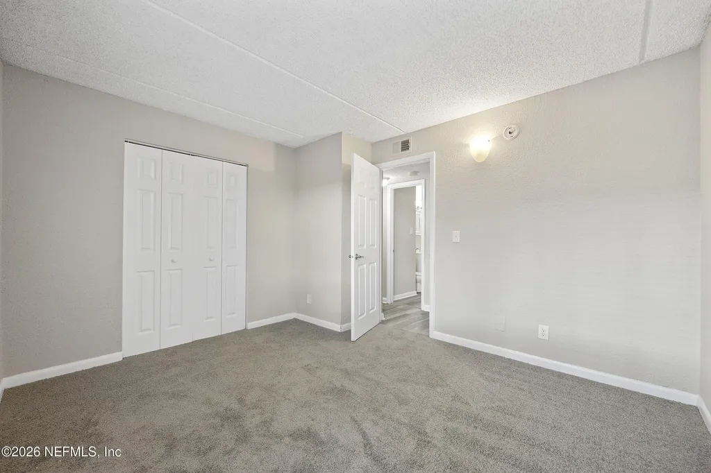 2943 Spring Park Road Jacksonville FL 32207