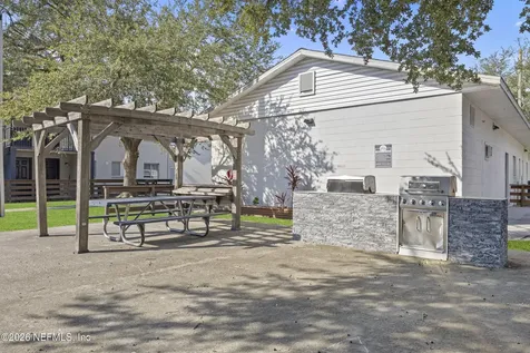 2943 Spring Park Road Jacksonville FL 32207