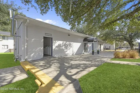 2943 Spring Park Road Jacksonville FL 32207