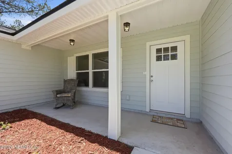 10615 Yeager Avenue Hastings FL 32145