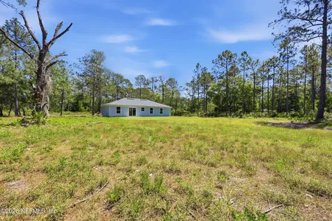 10615 Yeager Avenue Hastings FL 32145