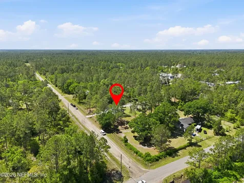 10615 Yeager Avenue Hastings FL 32145
