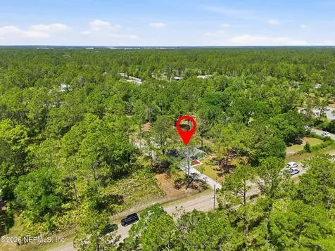 10615 Yeager Avenue Hastings FL 32145