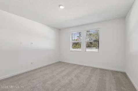 7398 Everett Forest Drive Jacksonville FL 32219