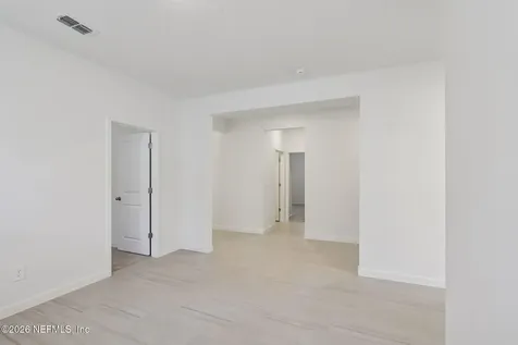 7398 Everett Forest Drive Jacksonville FL 32219