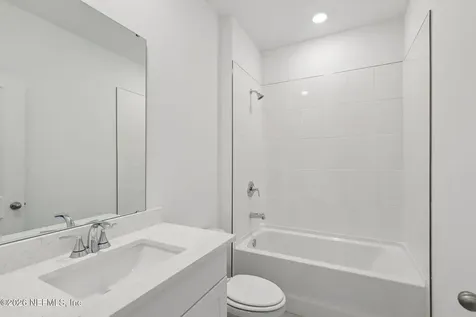 7398 Everett Forest Drive Jacksonville FL 32219