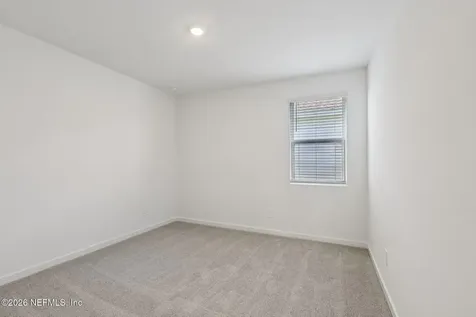 7398 Everett Forest Drive Jacksonville FL 32219