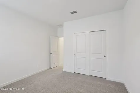 7398 Everett Forest Drive Jacksonville FL 32219