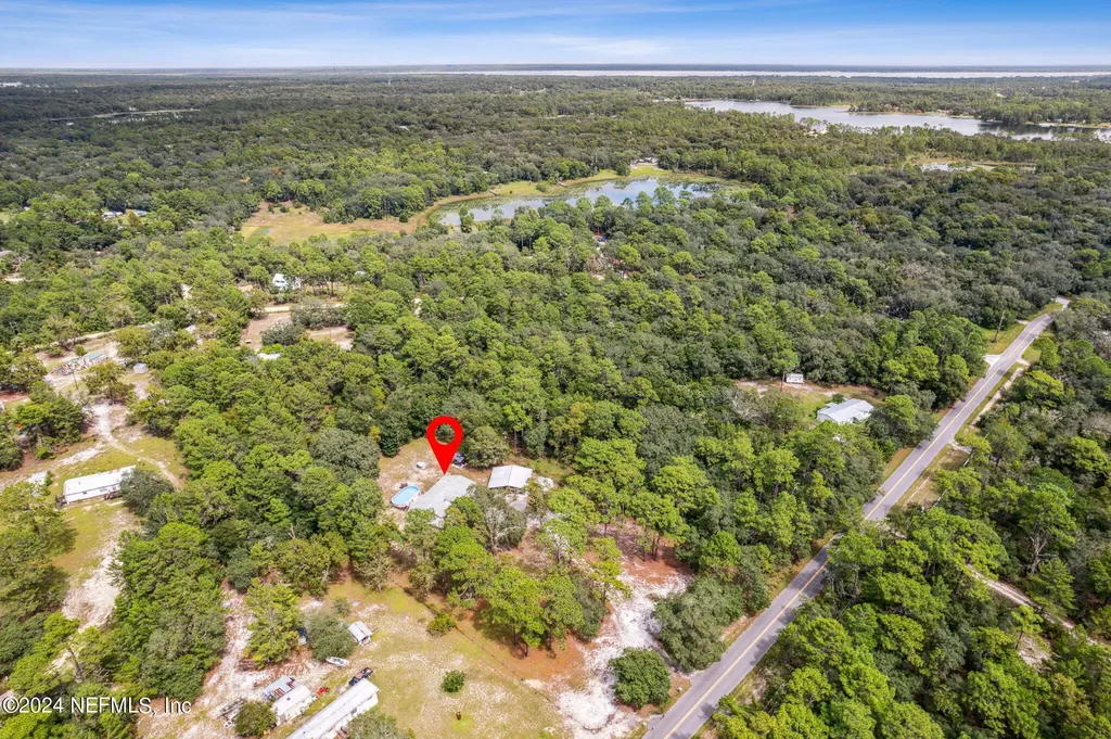 112 Silver Beach Boulevard Pomona Park FL 32181