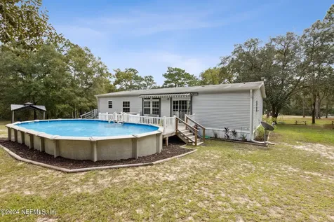 112 Silver Beach Boulevard Pomona Park FL 32181