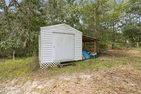 112 Silver Beach Boulevard Pomona Park FL 32181
