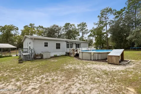 112 Silver Beach Boulevard Pomona Park FL 32181