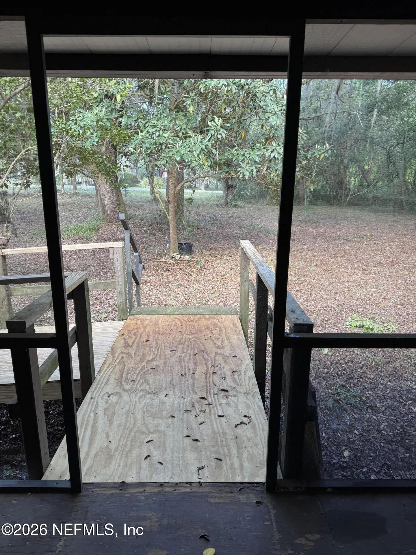 608 Coral Farms Road Florahome FL 32140