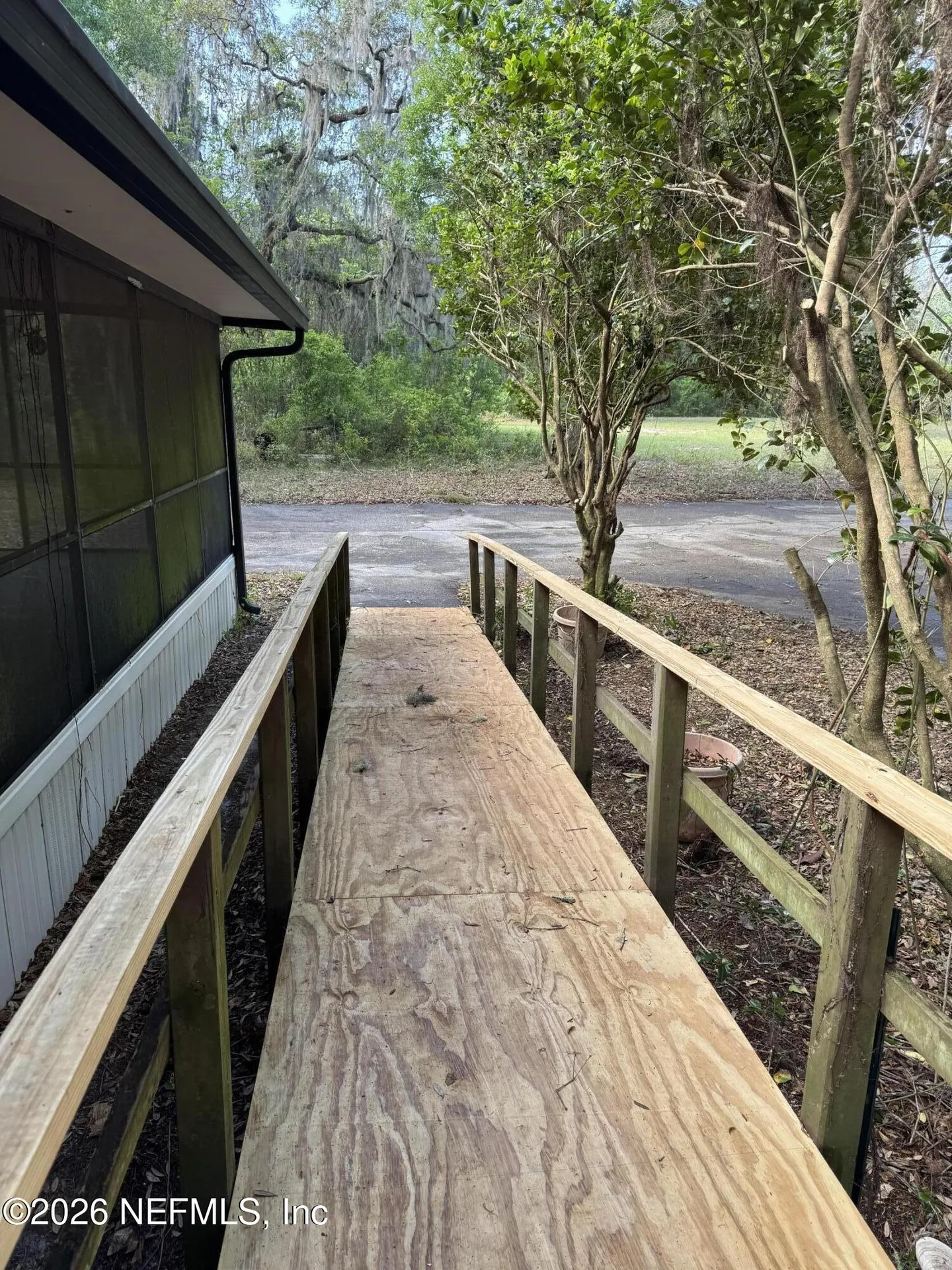 608 Coral Farms Road Florahome FL 32140