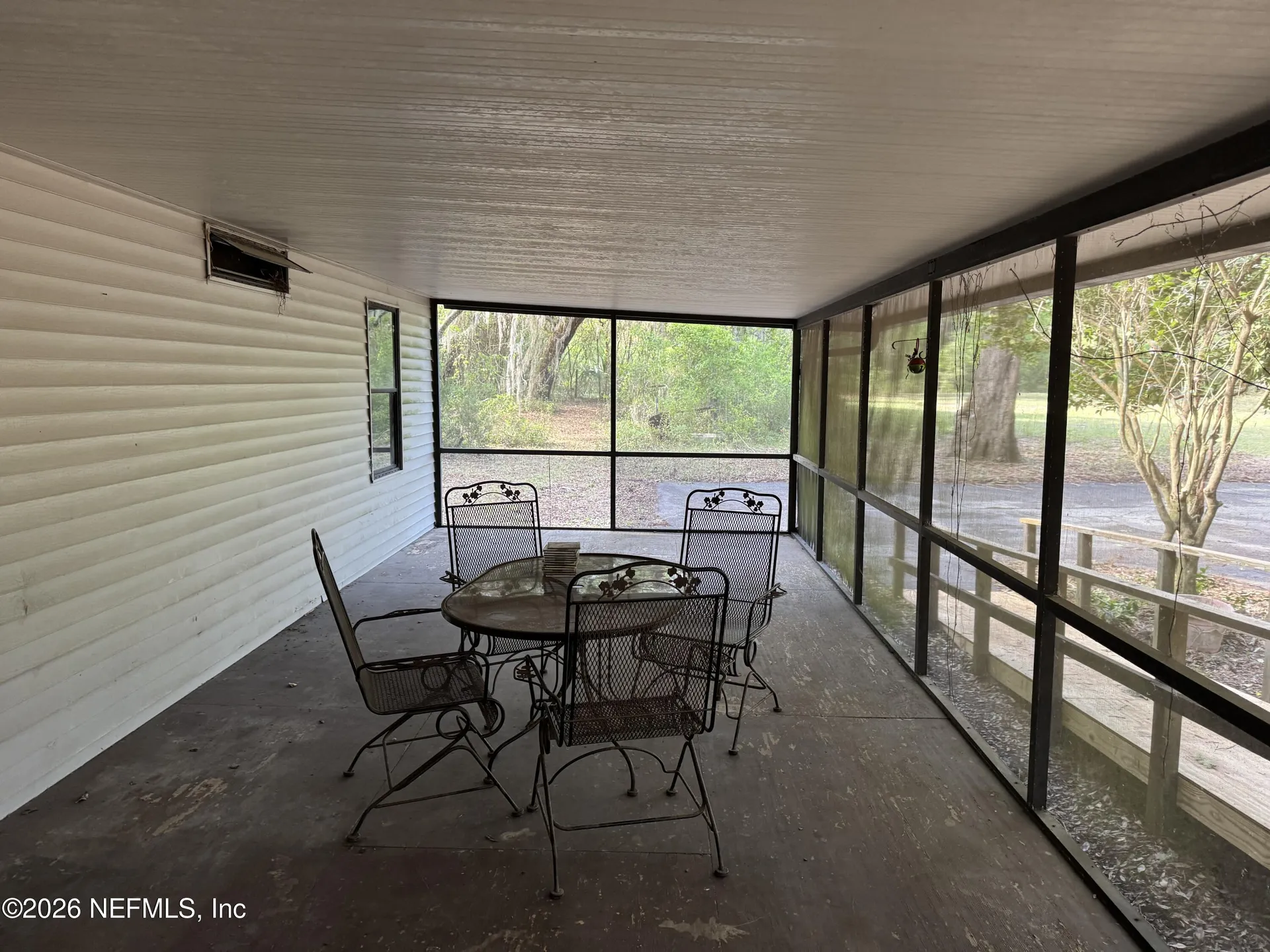 608 Coral Farms Road Florahome FL 32140