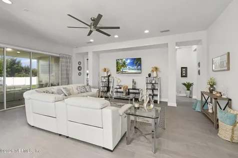 177 Rawlings Drive St. Johns FL 32259