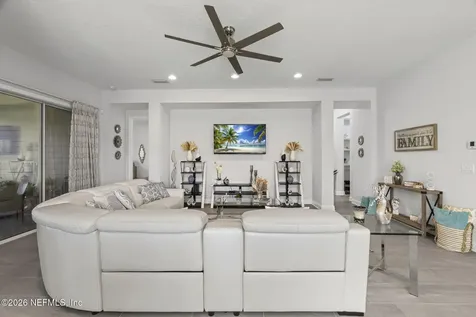 177 Rawlings Drive St. Johns FL 32259