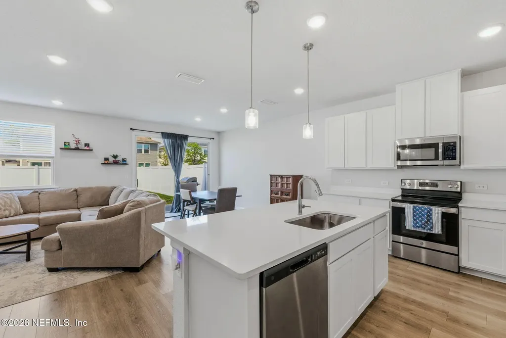 6902 Mirage Street Jacksonville FL 32244