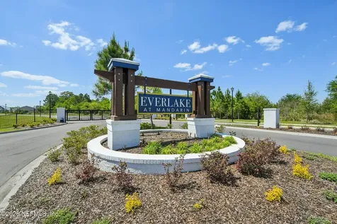 4408 Sun Lily Court Jacksonville FL 32257