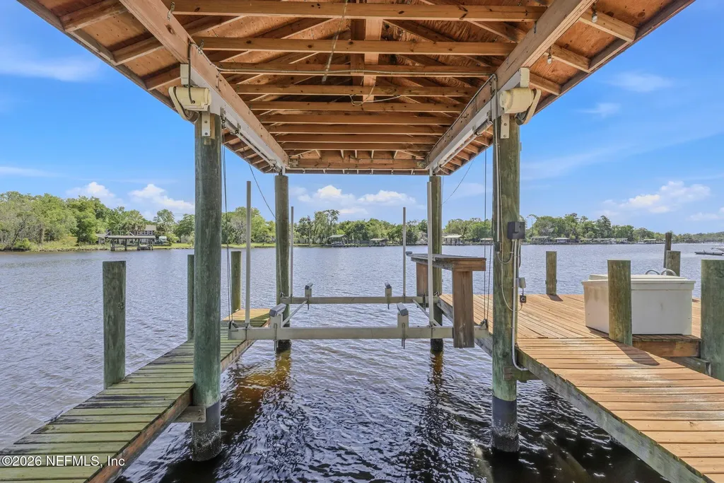 5705 Cedar Park Lane Jacksonville FL 32210