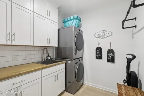 221 Marquesa Circle St. Johns FL 32259