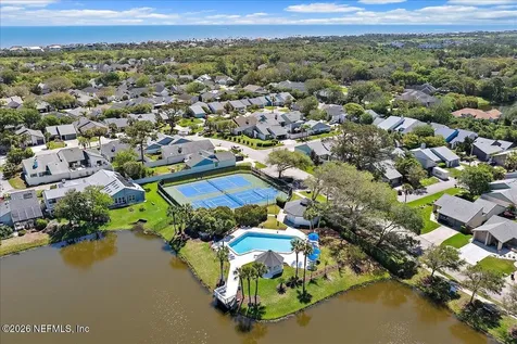 2437 Burgundy Court Ponte Vedra Beach FL 32082