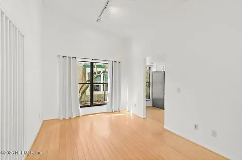 2437 Burgundy Court Ponte Vedra Beach FL 32082