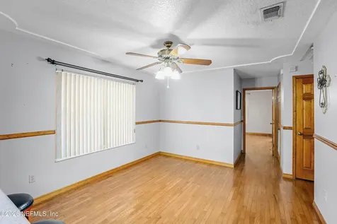 289 Chesser Road Hollister FL 32147