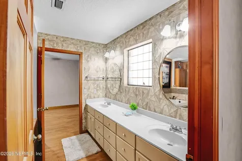 289 Chesser Road Hollister FL 32147