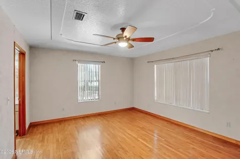 289 Chesser Road Hollister FL 32147