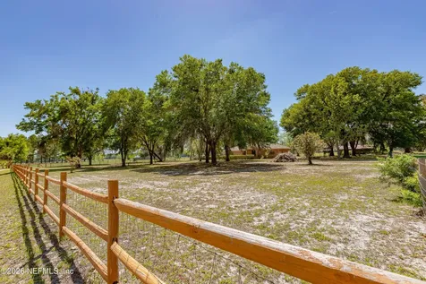 289 Chesser Road Hollister FL 32147