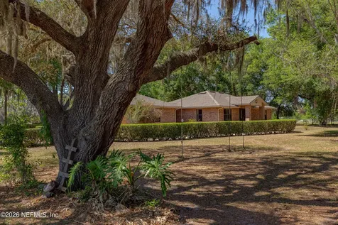 289 Chesser Road Hollister FL 32147