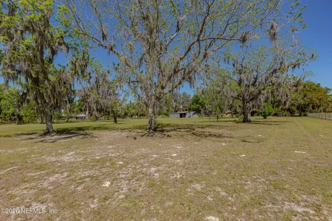 289 Chesser Road Hollister FL 32147