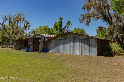 289 Chesser Road Hollister FL 32147