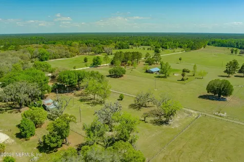 289 Chesser Road Hollister FL 32147
