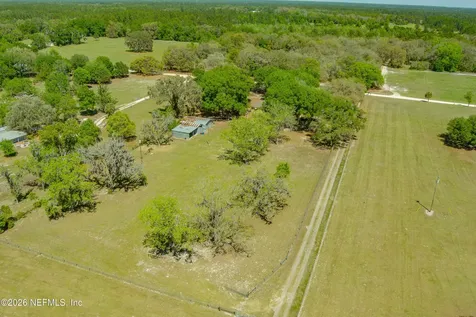 289 Chesser Road Hollister FL 32147