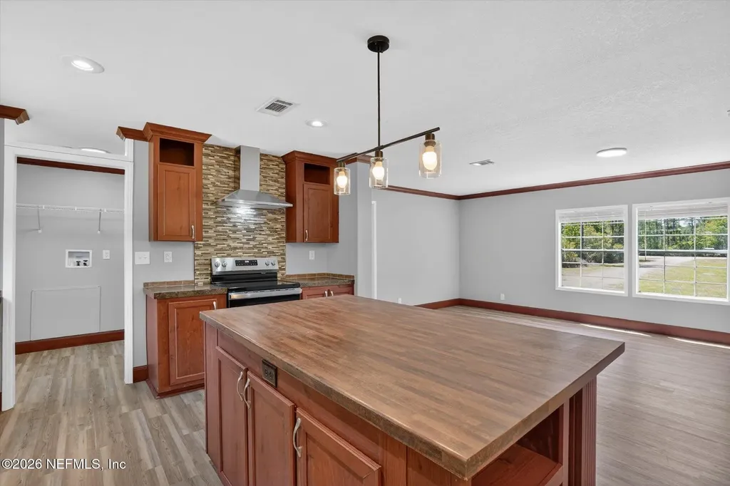 8311 County Road 217 Jacksonville FL 32234