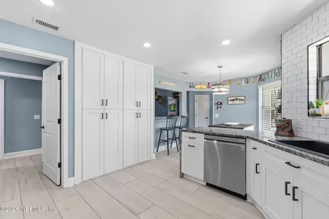 1006 Lake Asbury Drive Green Cove Springs FL 32043