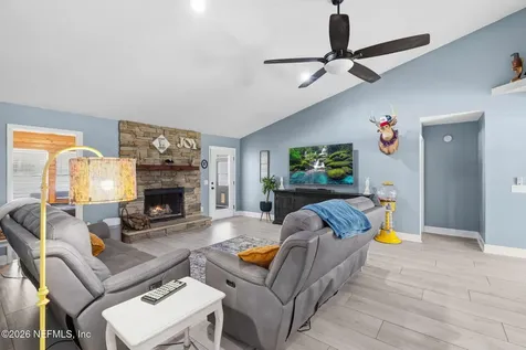 1006 Lake Asbury Drive Green Cove Springs FL 32043