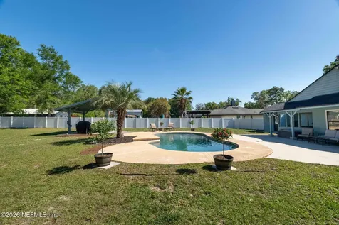 1006 Lake Asbury Drive Green Cove Springs FL 32043